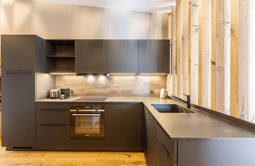 Fuegen Apartment | Apartment with 1 bedroom & balcony