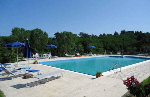 Fauglia House | Apartment with 2 bedrooms, 1 bathroom and terrace with garden furniture and bbc