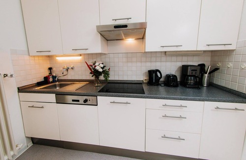 Bad Pyrmont Apartment | Apartment with Balcony near Bad Pyrmont