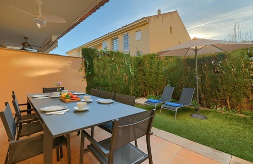 Platja de l'Arenal Apartment | Apartment with communal pool in Javea, Costa Blanca, Spain for 8 persons