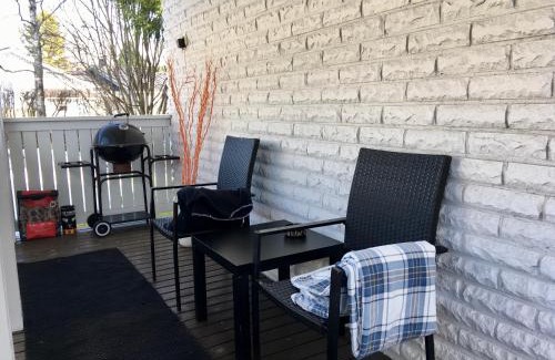 Haukipudas Apartment | Apartment with garden and teracce- Free parking