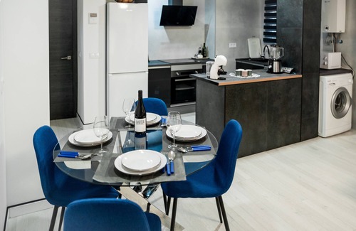 Cami Fondo Apartment | Apartment with magnificent terrace just 5 min walk from the Arts and Sciences.