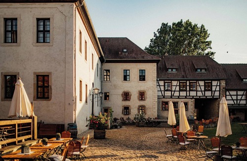 Oppurg Apartment | Apartment with plenty of space for young and old in the midst of beautiful nature