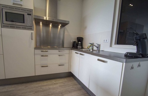 Midsland Apartment | Apartment with sauna, 1.7 km. from beach