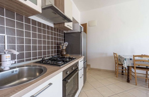 Zubovici Apartment | Apartment with sea view and pool