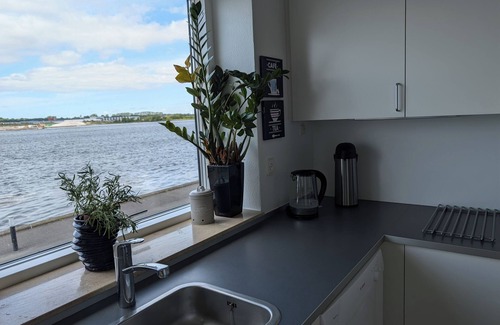 Aalborg Condo | Apartment with stunning views of the Limfjord