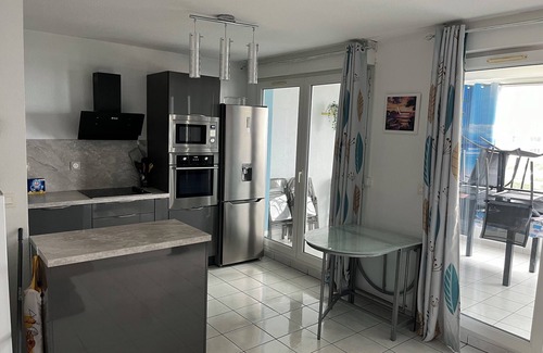 Cap d'Agde Condo | APARTMENT WITH STUNNING SEA VIEWS AND SWIMMING POOL