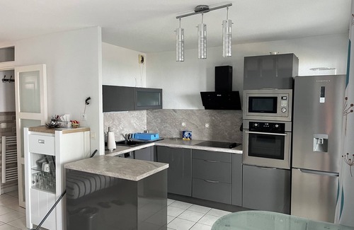 Cap d'Agde Condo | APARTMENT WITH STUNNING SEA VIEWS AND SWIMMING POOL