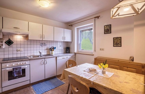 Terento Apartment | Apartment "Zirme" close to Skiing & Hiking Areas with Mountain View, Wi-Fi & Garden