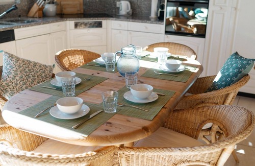 Mitloedi Apartment | Apartment zum Leist by Interhome