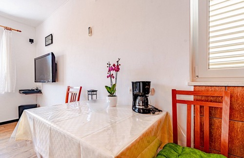 Cove Tri Zala (Zrnovo) Apartment | Apartments Čedomir, (14065), Korčula, hr