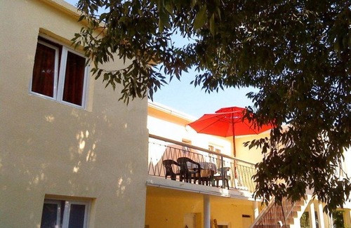 Gornji Karin Apartment | Apartments Štrbić - One Bedroom - Nina