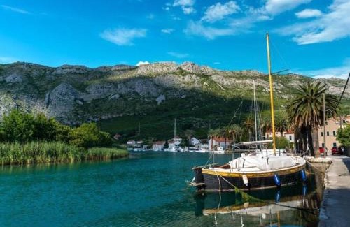 Komolac Apartment | Apartments Azzurro- One Bedroom Apartment with Terrace and Hot Tub