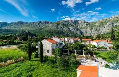 Komolac Apartment | Apartments Azzurro- One Bedroom Apartment with Terrace and Hot Tub