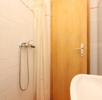 Sveti Jakov Apartment | Apartments by the sea Cove Merascica, Cres - 8071