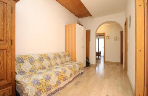 Sveti Jakov Apartment | Apartments by the sea Cove Merascica, Cres - 8071