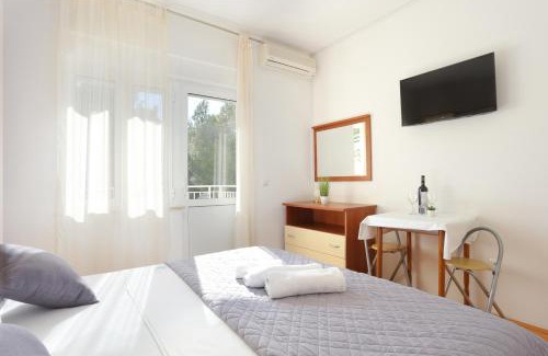 Duce Apartment | Apartments by the sea Duce, Omis - 946