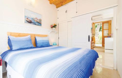 Risan Apartment | Apartments in Rustic House