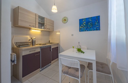 Vrboska Apartment | Apartments Iskra