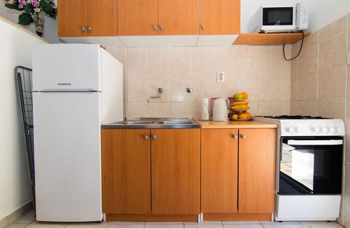 Bogomolje Apartment | Apartments Jelena (40601-A2) - Bogomolje