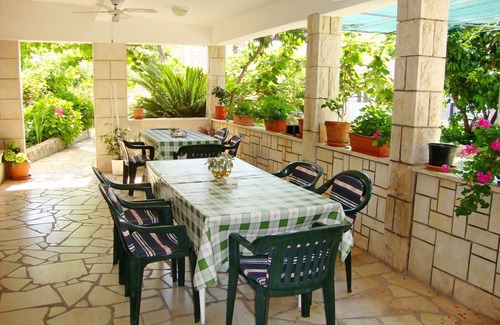 Sucuraj Apartment | Apartments Mate, (11631), Sućuraj, hr