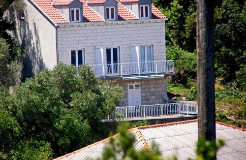 Polace Apartment | Apartments Nodilo