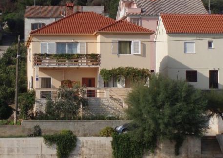 Kali Apartment | Apartments Sara