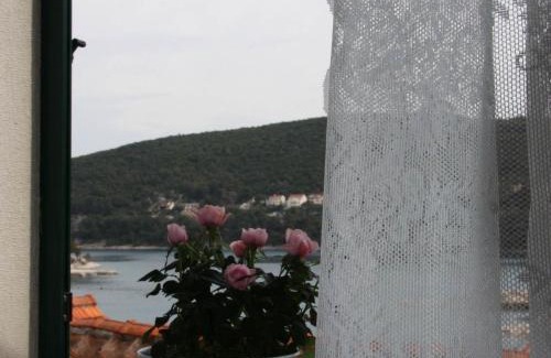 Pucisca Apartment | Apartments Sonja