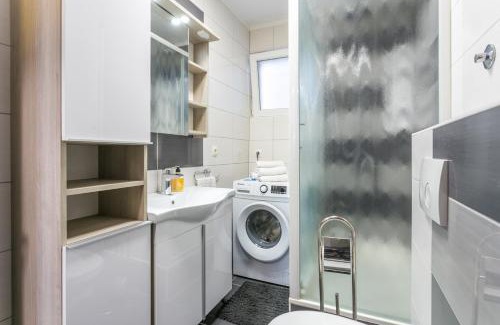 Vranjic Apartment | Apartments with WiFi Split - 22452