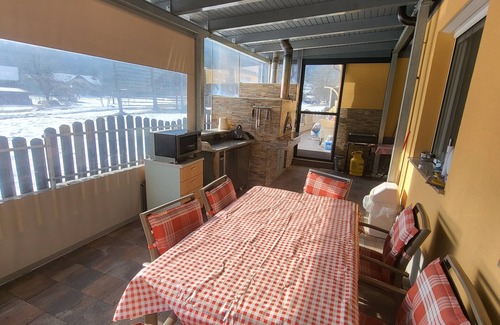 Skofljica Apartment | Apartments Želimlje - Three Bedroom Apartment 2 (spodaj)
