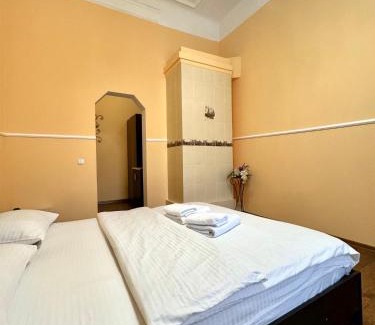 Podil Apartment | ApartPoltava Будиночок з мангалом та терасою, Оглядовий майданчик, ОНОВЛЕНИЙ РЕМОНТ 2024, банківський чек