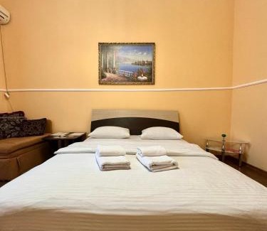 Podil Apartment | ApartPoltava Будиночок з мангалом та терасою, Оглядовий майданчик, ОНОВЛЕНИЙ РЕМОНТ 2024, банківський чек