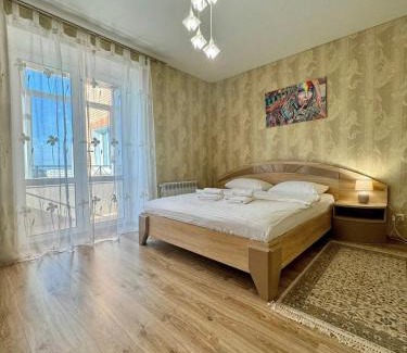 Poltava Apartment | ApartPoltava НОВИЙ будинок, в самому ЦЕНТРІ 2-ОКРЕМІ кімнати, ПАНОРАМНИЙ БАЛКОН