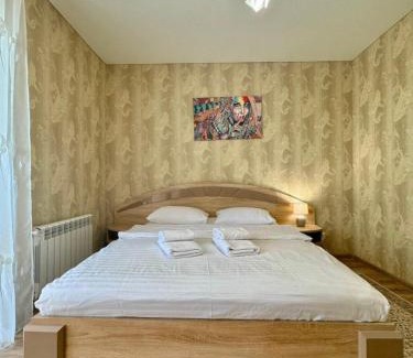 Poltava Apartment | ApartPoltava НОВИЙ будинок, в самому ЦЕНТРІ 2-ОКРЕМІ кімнати, ПАНОРАМНИЙ БАЛКОН