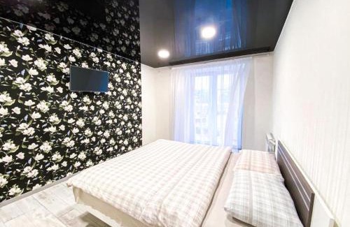 Sukhinovka Apartment | ApartPoltava 2 ОКРЕМІ кімнати, новобудова, ДВА великих ліжка ЦЕНТР, КОРПУСНИЙ САД