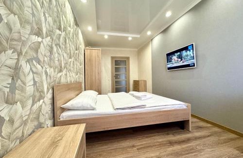 Poltava Apartment | ApartPoltava Cучасні 2-кімн апартаменти з великою кутовою ванною ЦЕНТР МІСТА