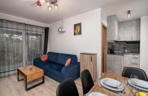 Krzyki Apartment | ApartWro 8th - City Square, Railway Station (balcony, garage)