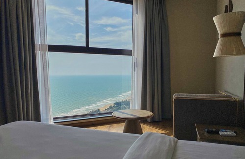 Suoi Nuoc Beach Hotel | APEC CONTINENTAL CONDOTEL