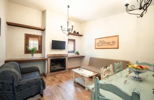 Huetor Santillan House | Apiedesierra - Caserio del Colmenar