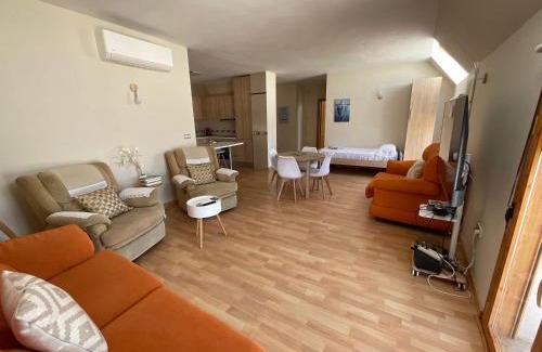 Villacarrillo House | Aposentos AOVE On Tour