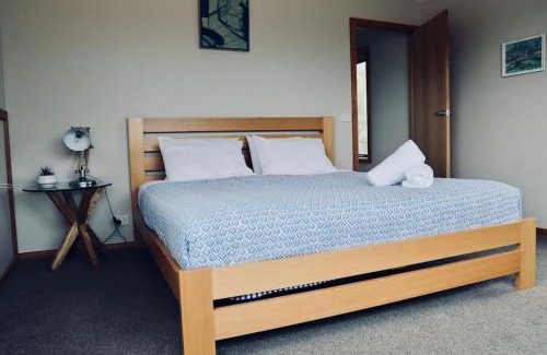Port Campbell House | Apostle Hideaway - Central Port Campbell