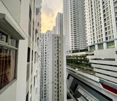 Pluit Apartment | App store properti