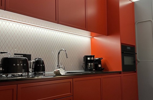 Naz Sciaves Apartment | App. Viola in Neuem Gästehaus Mitten im Grünen mit Aussenpool, Sauna und Fitness