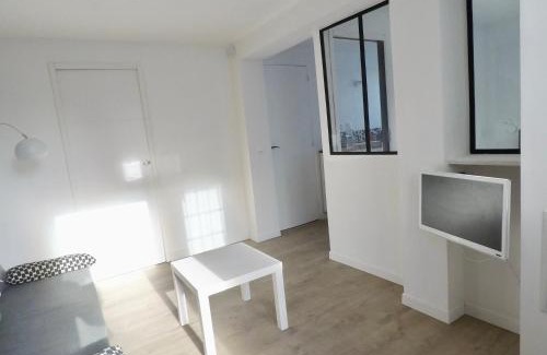 Bievres Apartment | Appart au calme