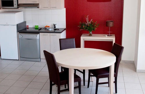 Saint-Jean-d'Illac Apartment | Appart'City Classic Bordeaux Aéroport St Jean D'Illac