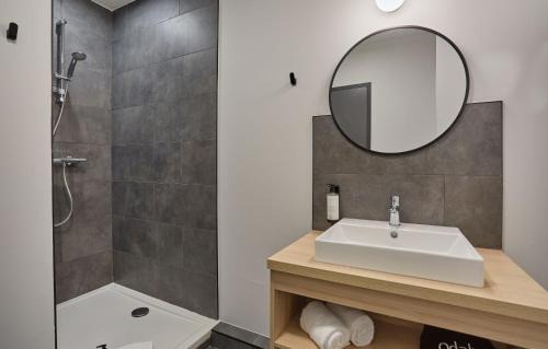 Quartier Administrations Apartment | Appart'hôtel Odalys City - Nîmes Arènes - Palais des Congrès