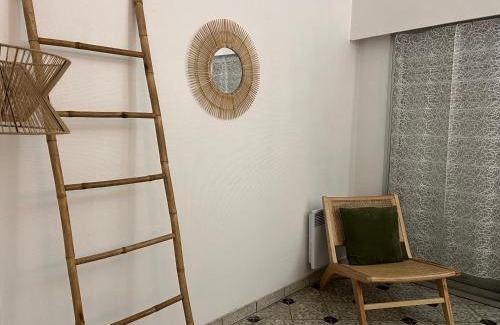 Saint-Cyr-l'Ecole Apartment | Appart'Hotel NuiteeJour Versailles Saint Cyr l'Ecole