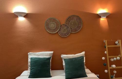 Saint-Cyr-l'Ecole Apartment | Appart'Hotel NuiteeJour Versailles Saint Cyr l'Ecole