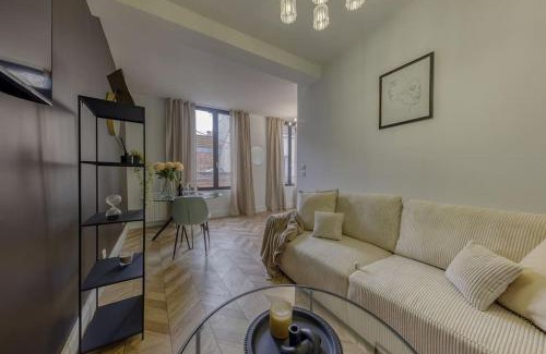 Varennes-sur-Seine Apartment | Appart luxueux hyper-centre/15mn Fontainebleau