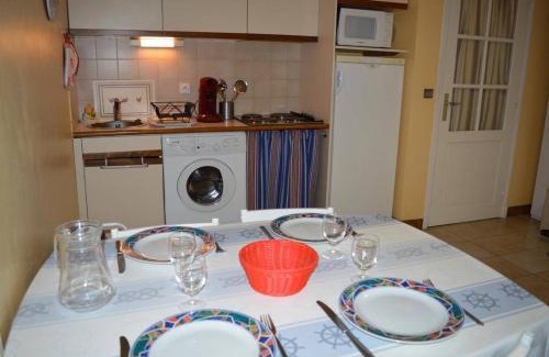 Banyuls-sur-Mer Apartment | Appart Studio cabine 4 couchages BANYULS SUR MER BN010-001